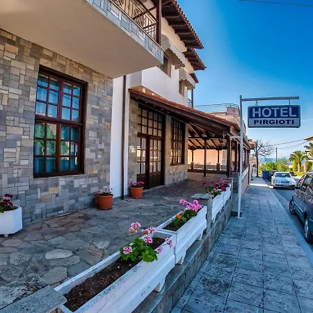 Hotel Pirgioti Affittacamere