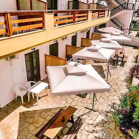 Guest house Hotel Pirgioti